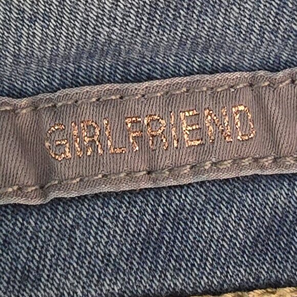 Melissa McCarthy Seven7 Light Wash Girlfriend Jeans - Picture 5 of 7